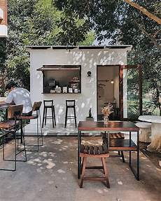 Coffee Shop